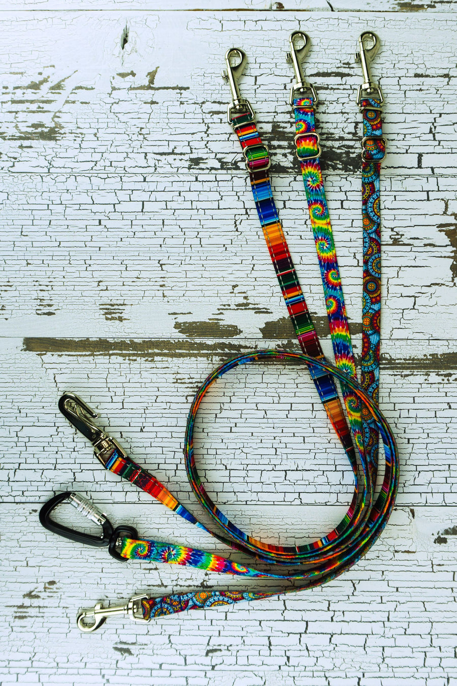 Light weight hands free leash in three adjustable lengths and three fun printed patterns.