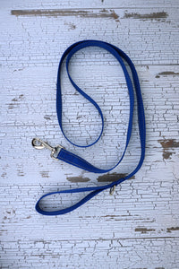 royal blue reflective handheld leash with swivel snap bolt